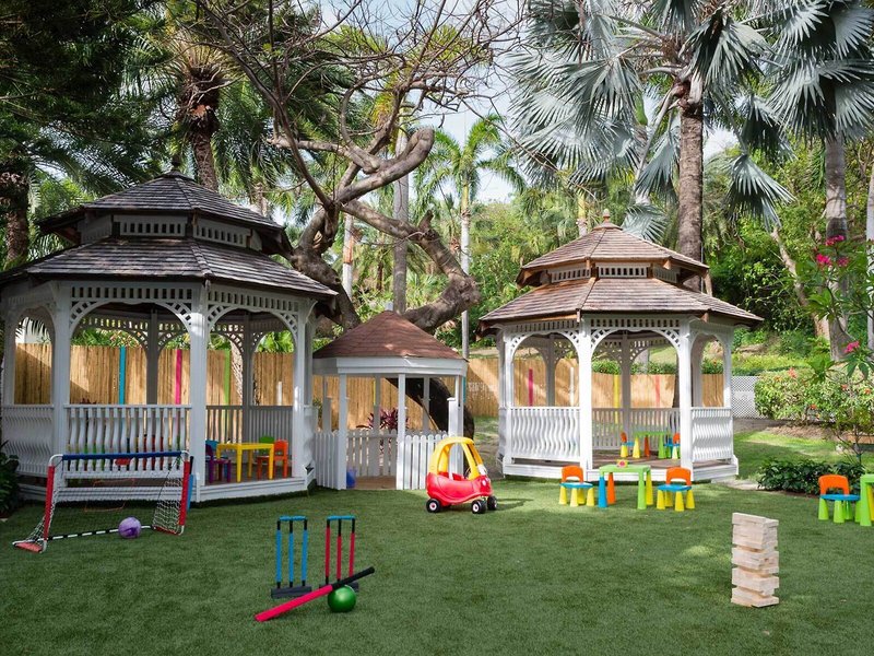 Blue Waters Resort & Spa 43