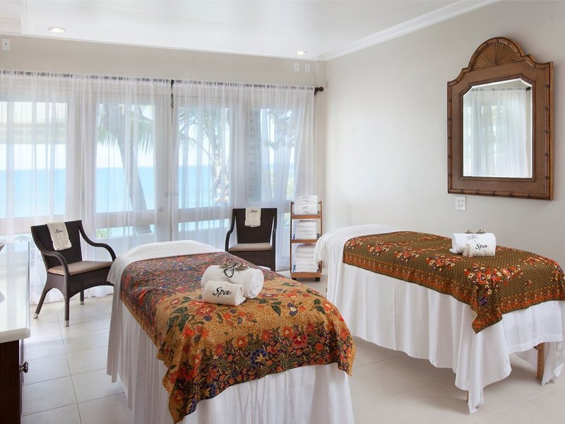 Blue Waters Resort & Spa 46