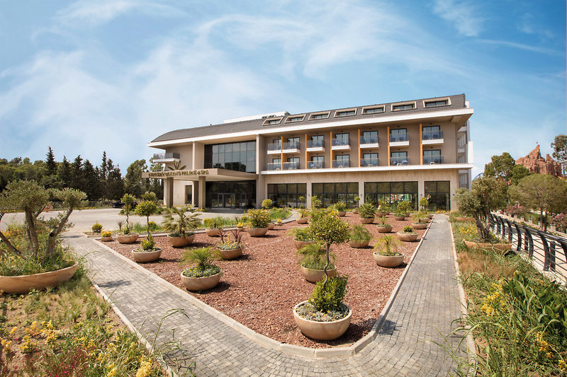 Aydinbey Queen's Palace & Spa 28
