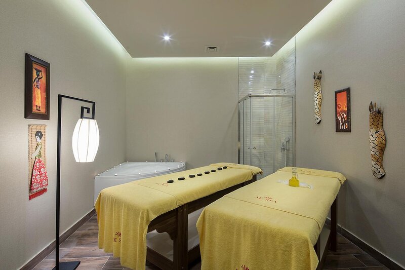 Aydinbey Queen's Palace & Spa 70