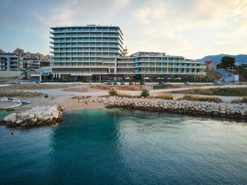 Amphora Hotel 1