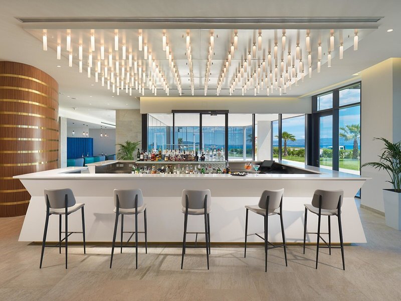 Amphora Hotel 4