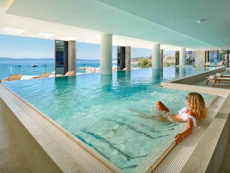 Amphora Hotel 10