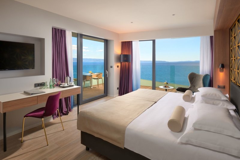Amphora Resort 9