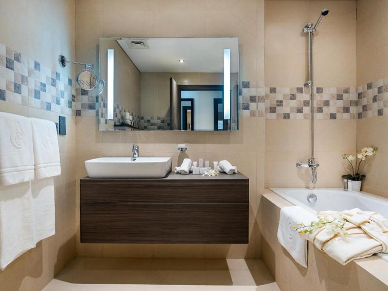 Centara West Bay Hotel & Residences Doha 25