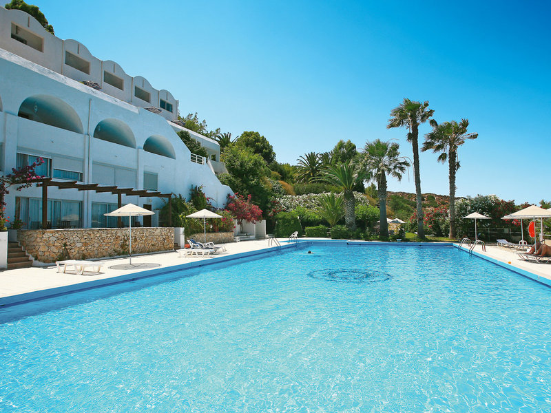 Istron Bay 11