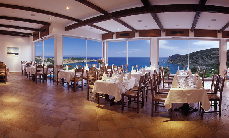 Istron Bay 11