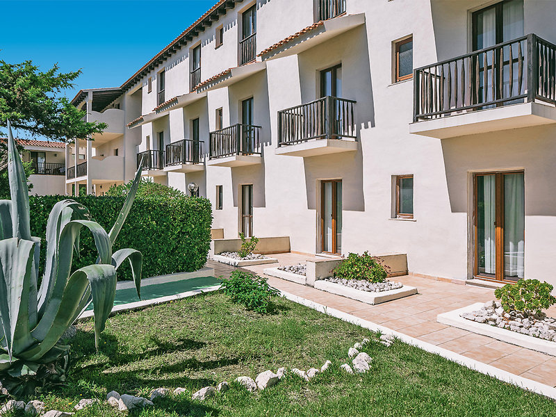 Hotel Club Del Golfo 14 - Exterior