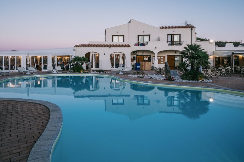Hotel Club Del Golfo 17 - Outdoor Pool