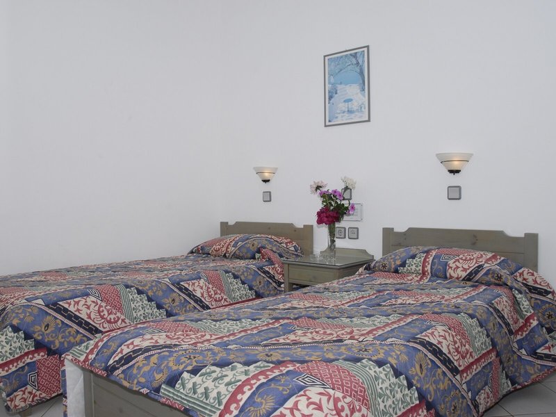 Sunshine Garden Apartments 9