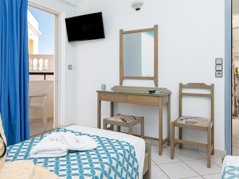 Sunshine Garden Apartments 11