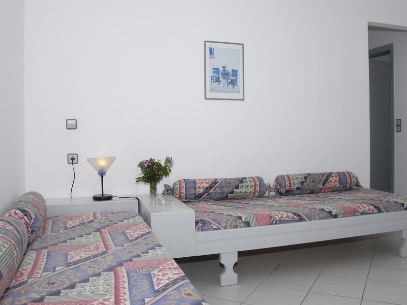 Sunshine Garden Apartments 14