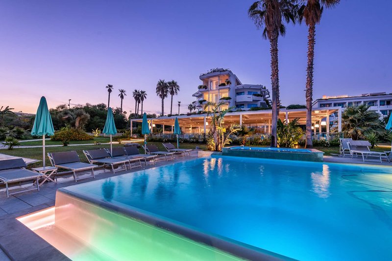 Acacia Palace 6