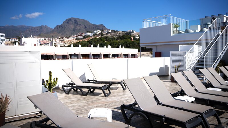 Coral Ocean View Hotel 79