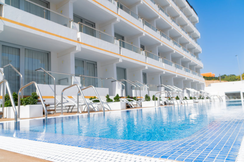 Coral Ocean View Hotel 10