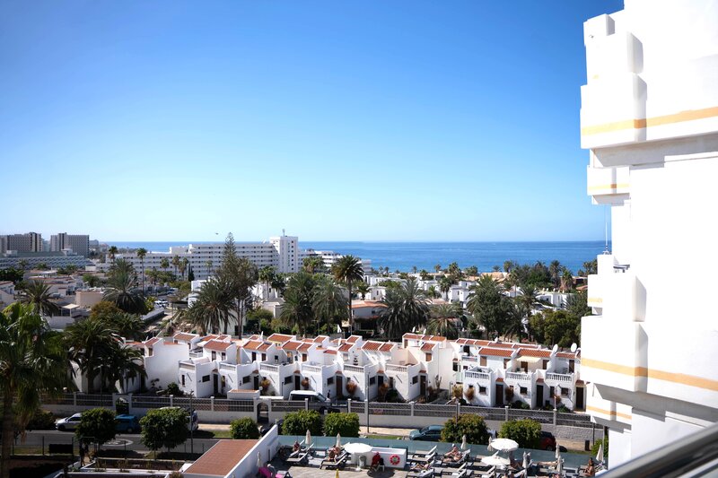 Coral Ocean View Hotel 57