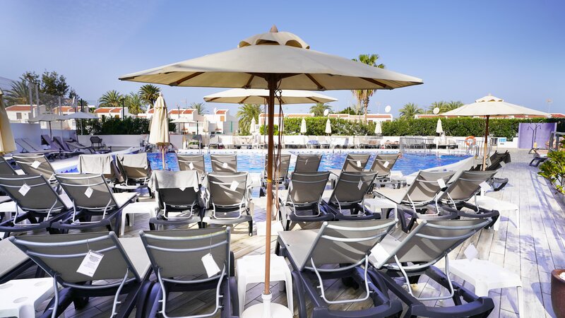 Coral Ocean View Hotel 62