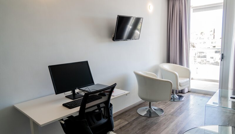 Coral Ocean View Hotel 69