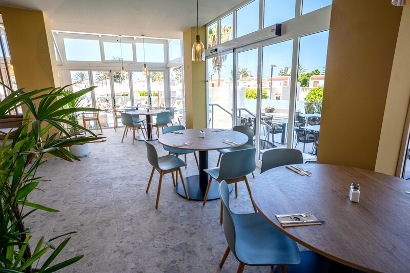 Coral Ocean View Hotel 93