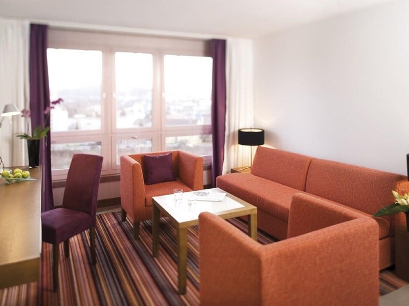 Mövenpick Zürich Airport 29