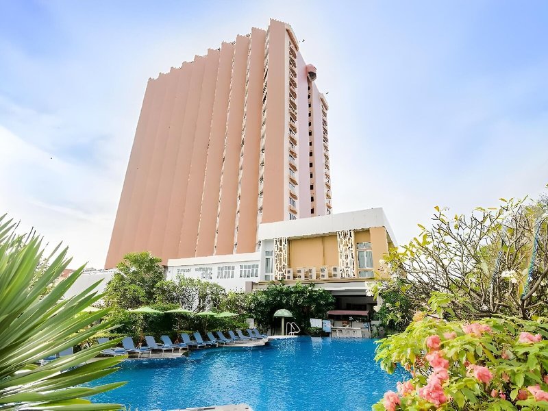 Golden Beach Cha Am 4