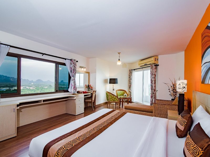 Golden Beach Cha Am 22