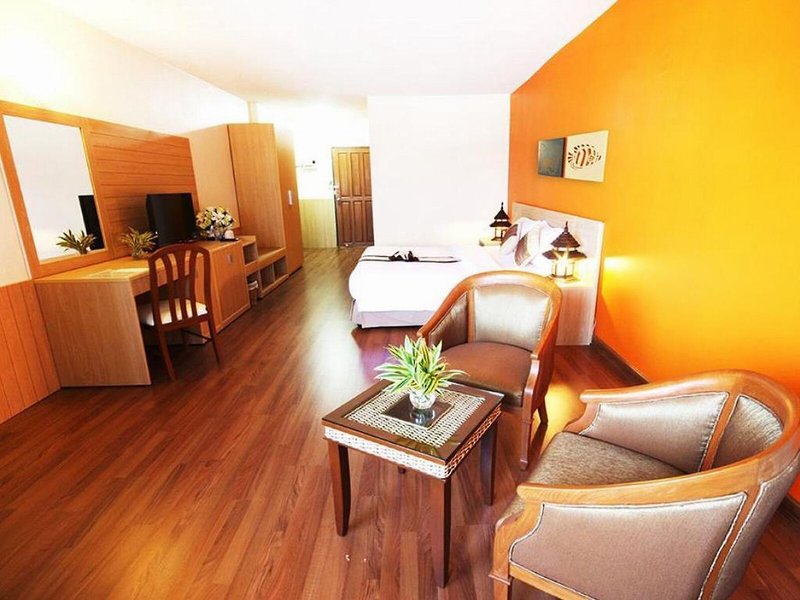 Golden Beach Cha Am 25