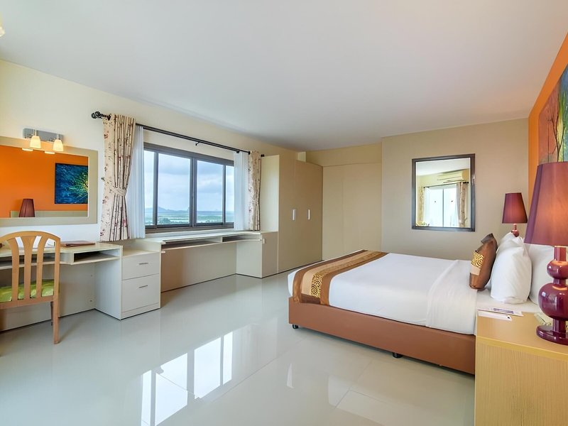 Golden Beach Cha Am 33