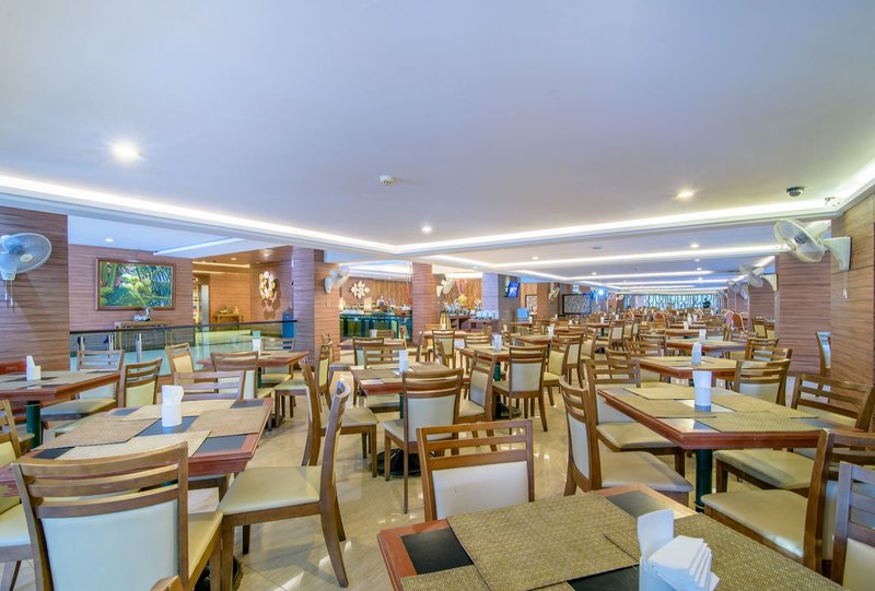 Golden Beach Cha Am 9