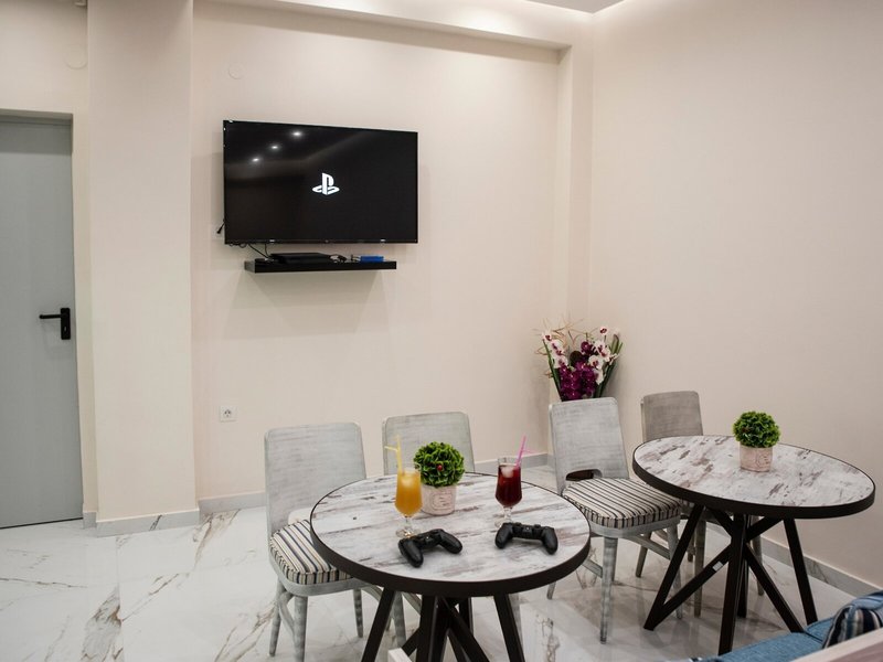 Lagaria Hotel 42