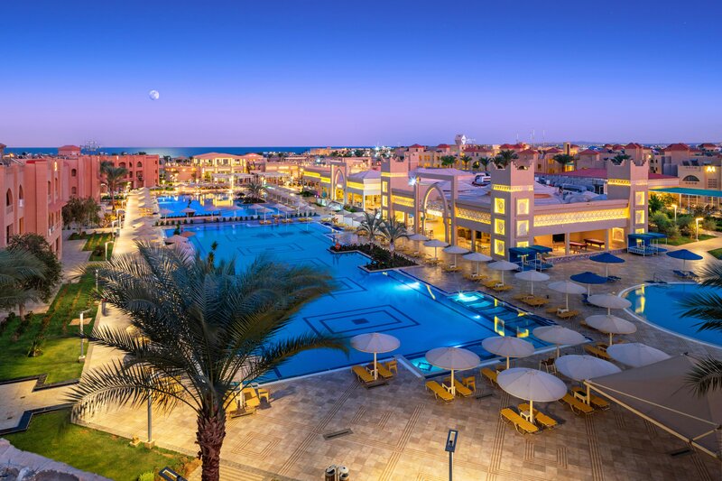 Aqua Vista Resort & Spa 11