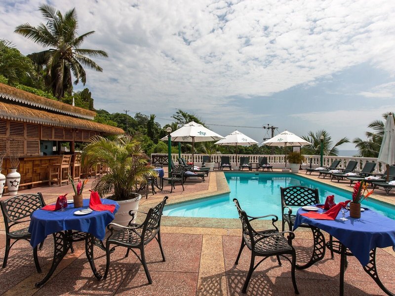 Le Relax Hotels & Restaurant 13