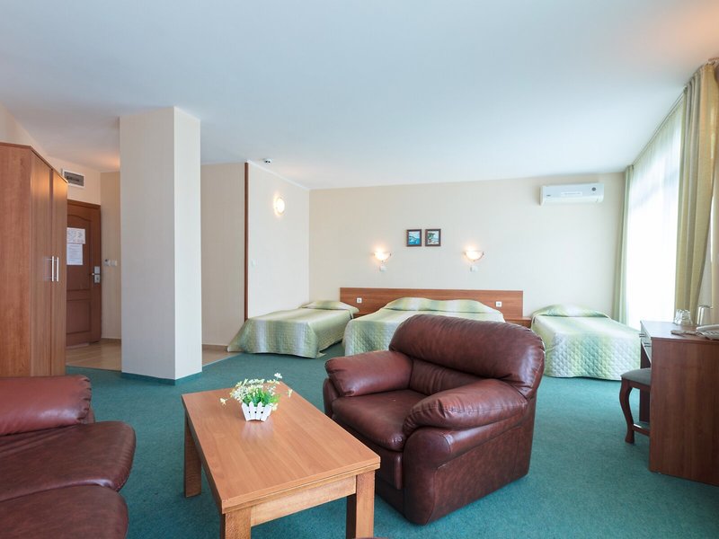 Hotel L&B 22