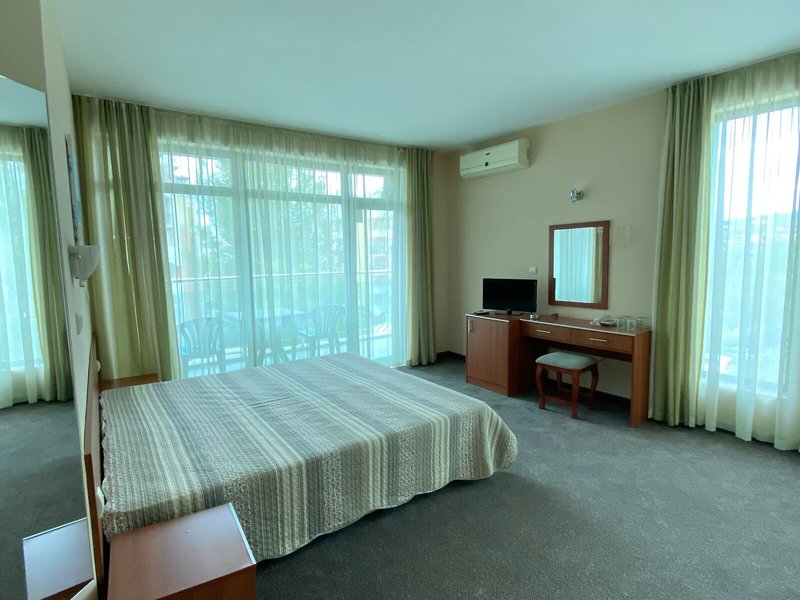 Hotel L&B 23