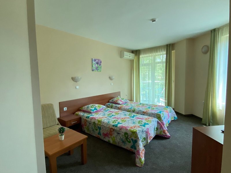 Hotel L&B 26