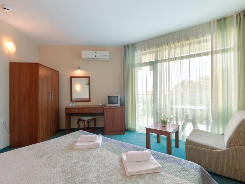 Hotel L&B 44