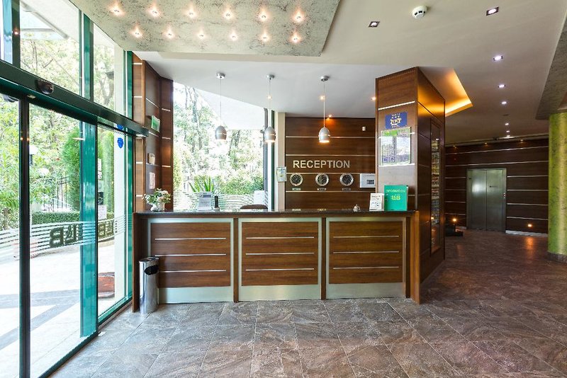 Hotel L&B 3 - Lounge / Lobby