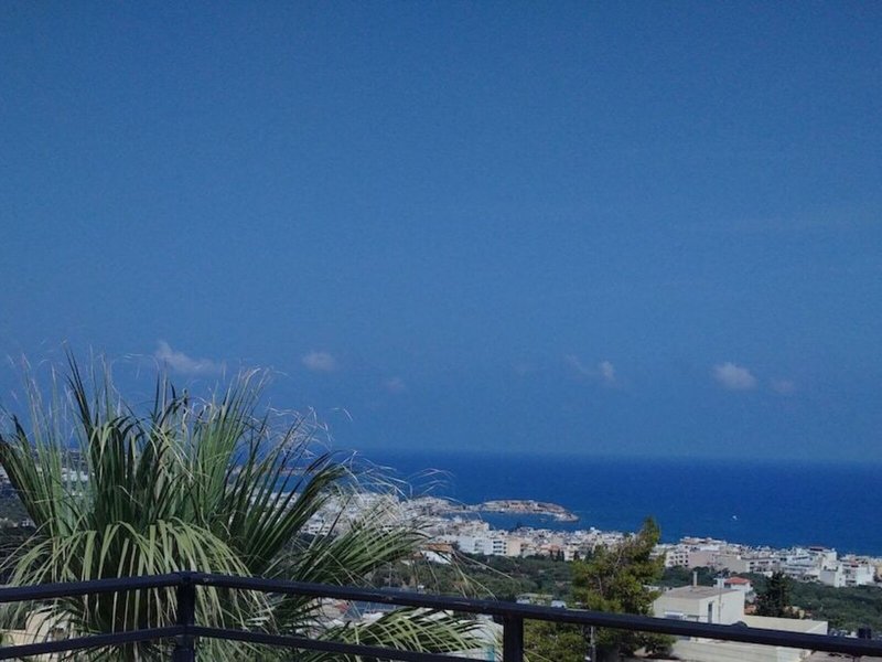 Sundance Apartments & Suites 7