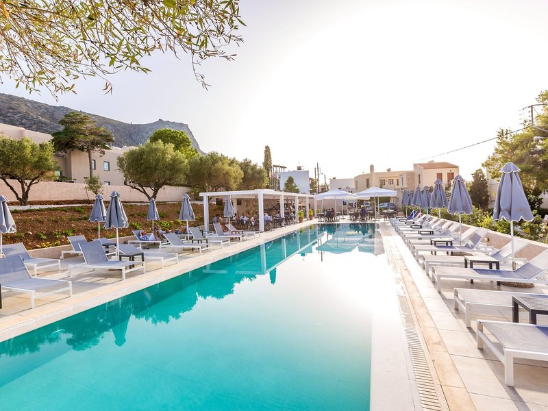 Sundance Apartments & Suites 16