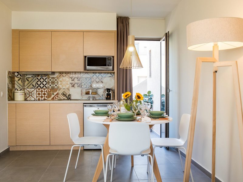 Sundance Apartments & Suites 32