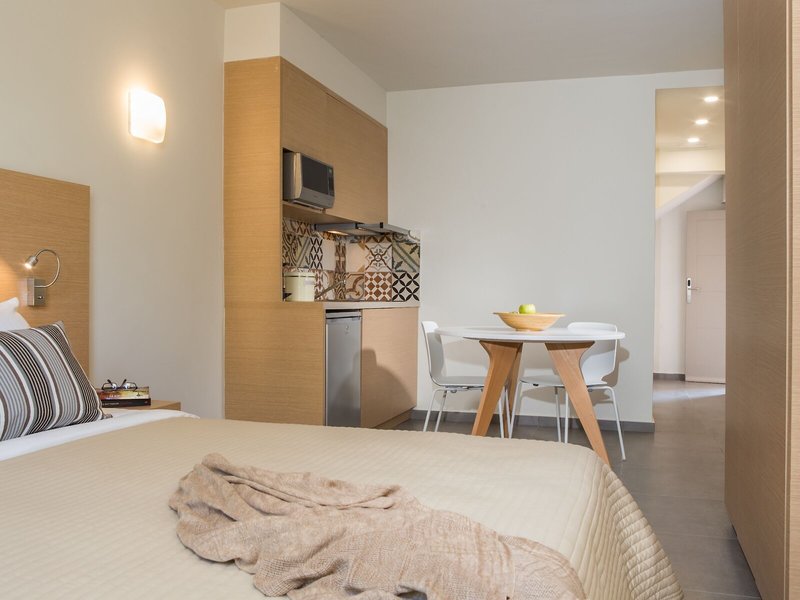 Sundance Apartments & Suites 36