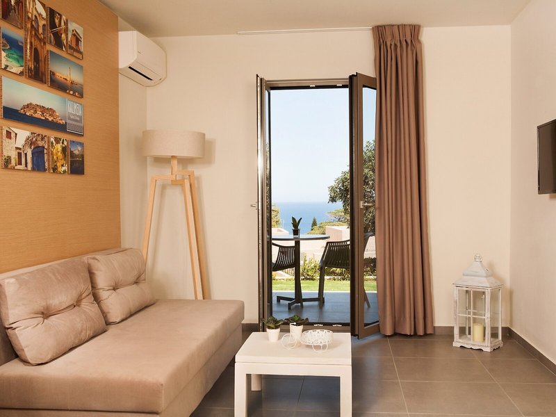 Sundance Apartments & Suites 44