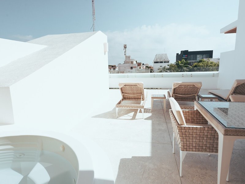 Antera Hotel & Residences 5