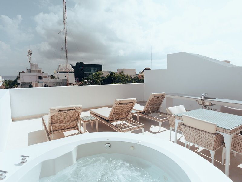 Antera Hotel & Residences 10