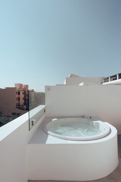 Antera Hotel & Residences 44