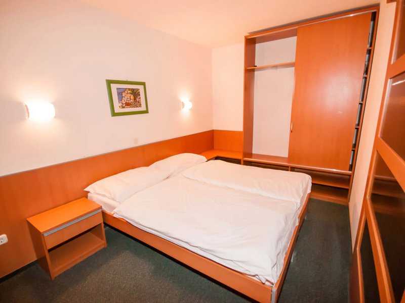 Hotels Bozava 24