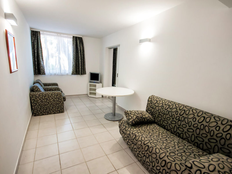 Hotels Bozava 32