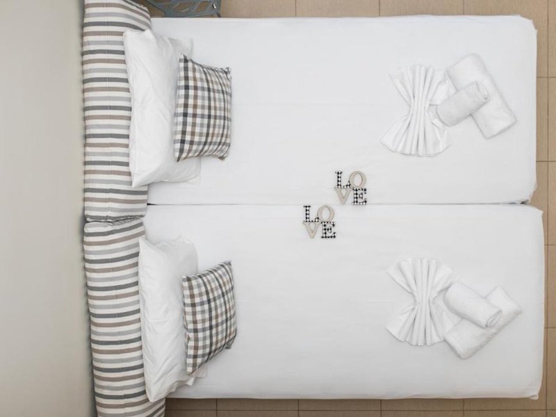 Gmare Studios And Apartments 13