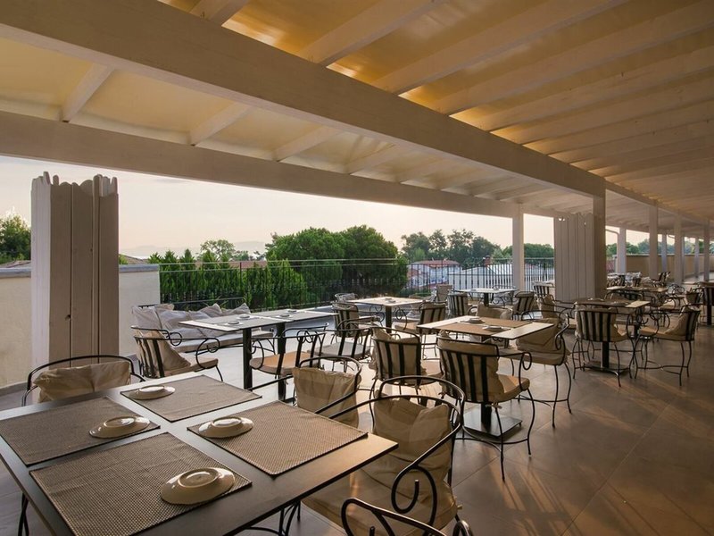 Neikos Mediterraneo 20