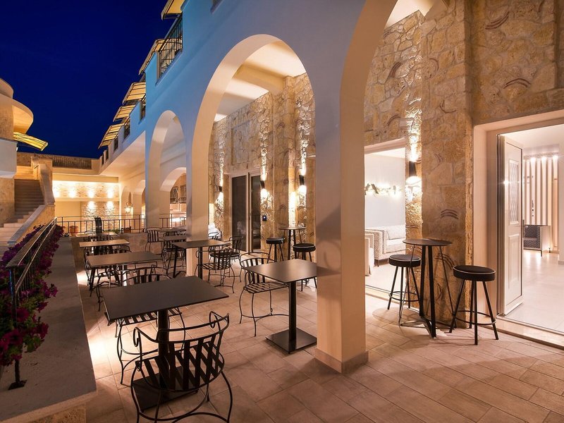 Neikos Mediterraneo 21